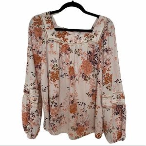 LAUREN CONRAD | Trapunto Floral Peasant Blouse